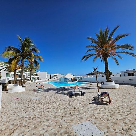 Azul Tuscan Playa Y Piscina Costa Teguise Exterior foto