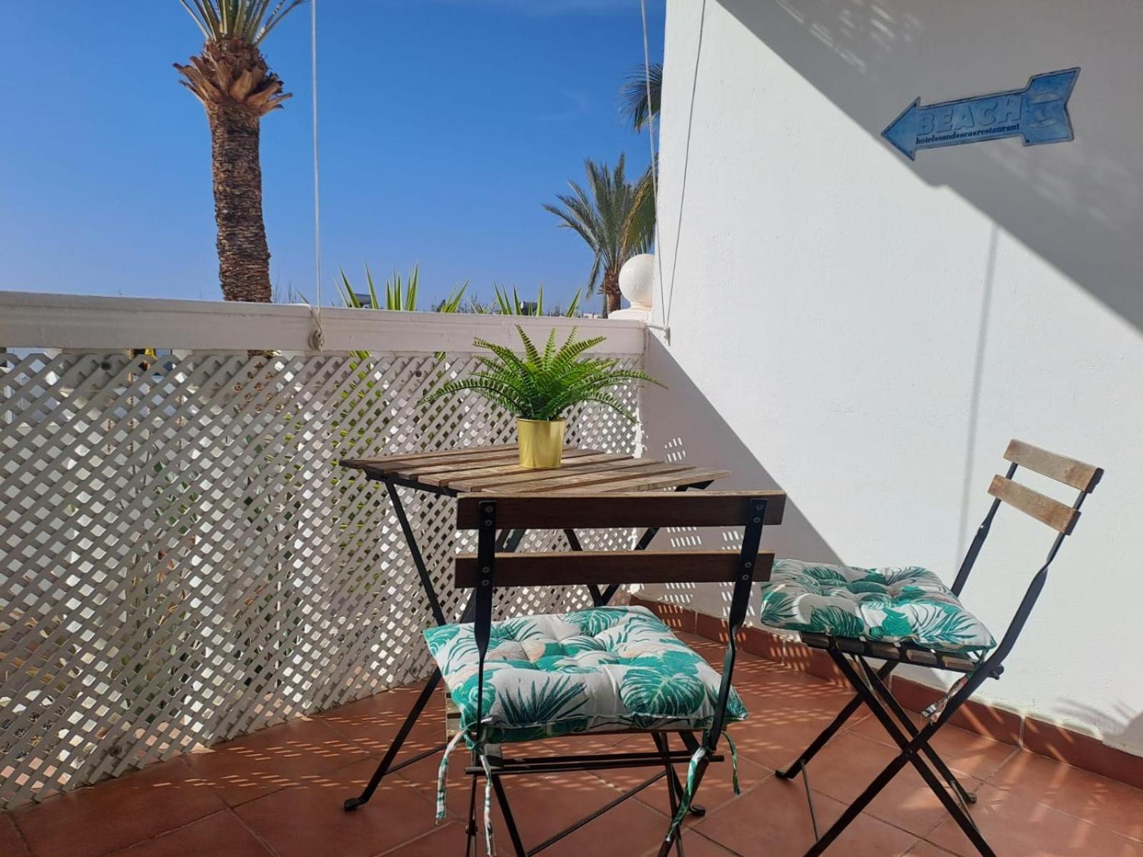 Azul Tuscan Playa Y Piscina Costa Teguise Exterior foto