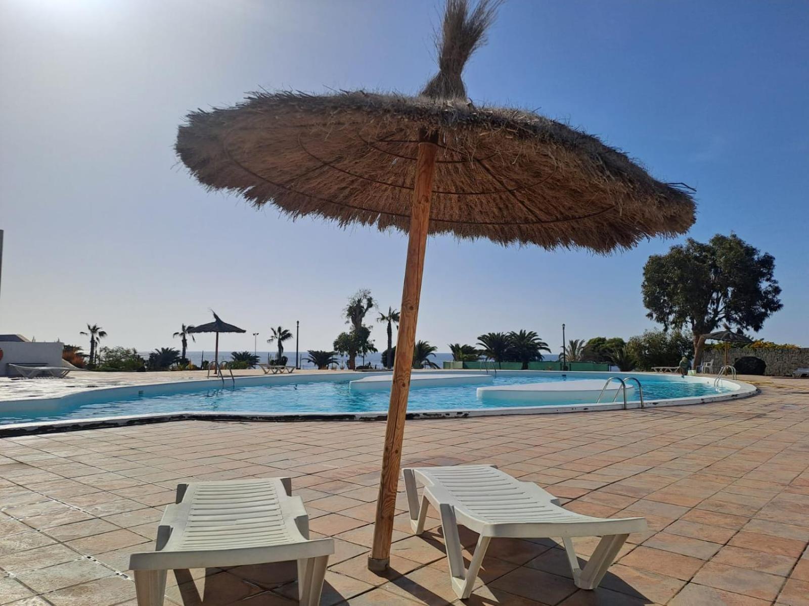 Azul Tuscan Playa Y Piscina Costa Teguise Exterior foto
