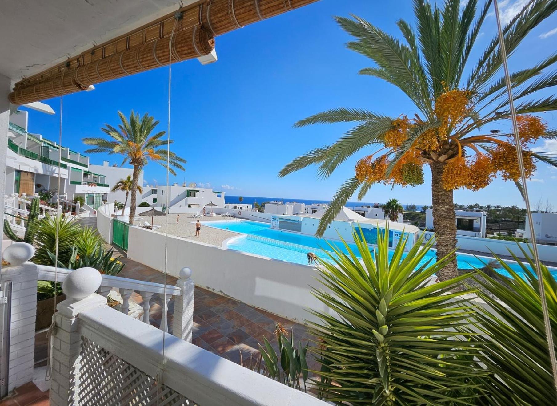 Azul Tuscan Playa Y Piscina Costa Teguise Exterior foto