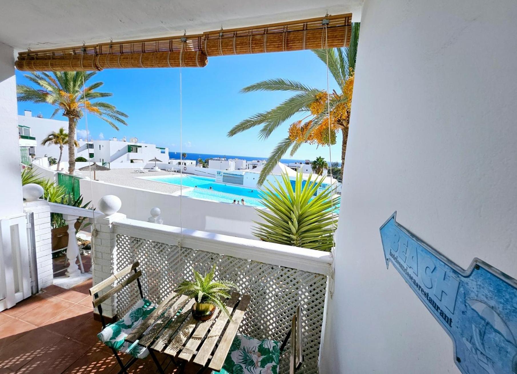 Azul Tuscan Playa Y Piscina Costa Teguise Exterior foto